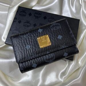 🌵 MCM Black Leather Short Trifold Wallet🌵